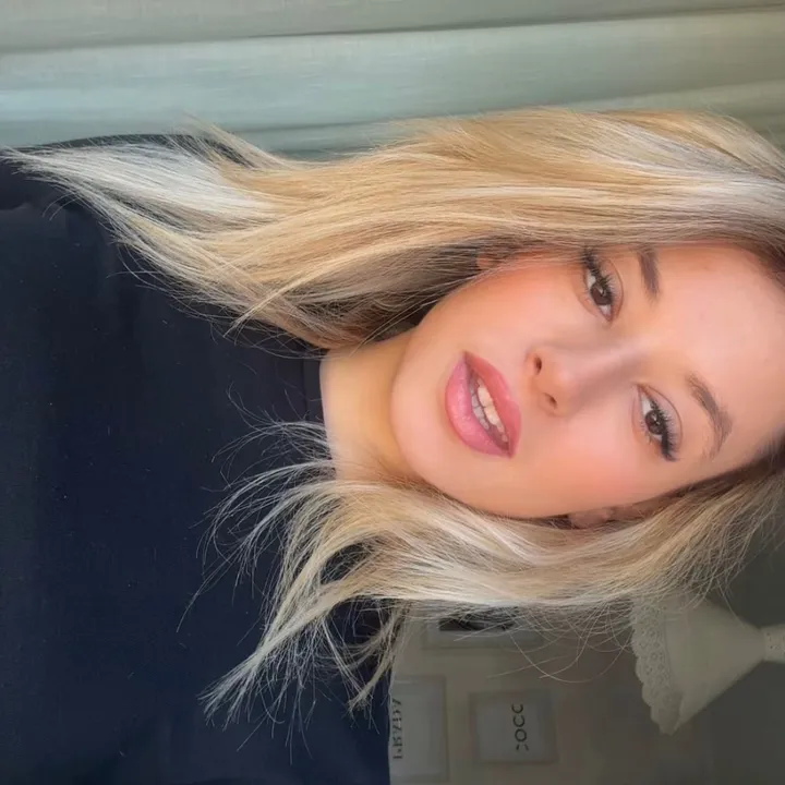 carlaaa._v