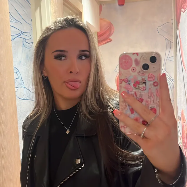 katieqprivv